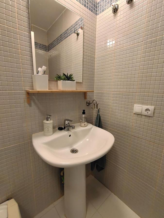 Estupendo Estudio Al Lado De Plaza La Merced Málaga Exterior foto