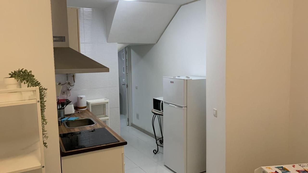 Estupendo Estudio Al Lado De Plaza La Merced Málaga Exterior foto